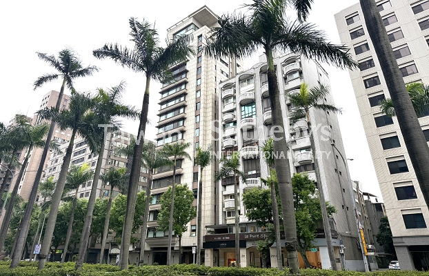 仁愛築綠林蔭豪邸建物外觀